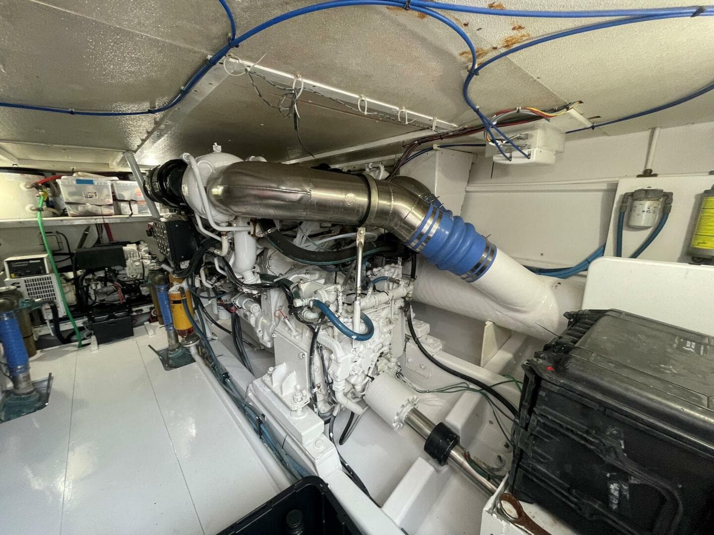 2001 Custom Carolina Lydia 57 Sportfish — photo 48