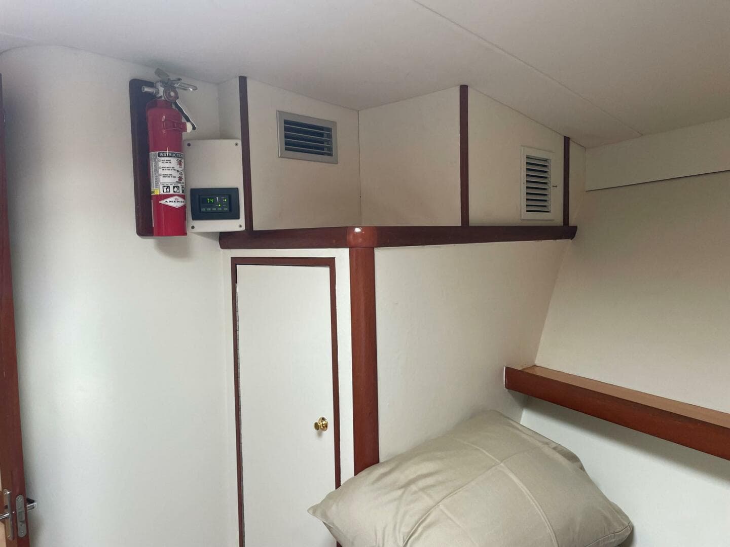 2001 Custom Carolina Lydia 57 Sportfish — photo 20