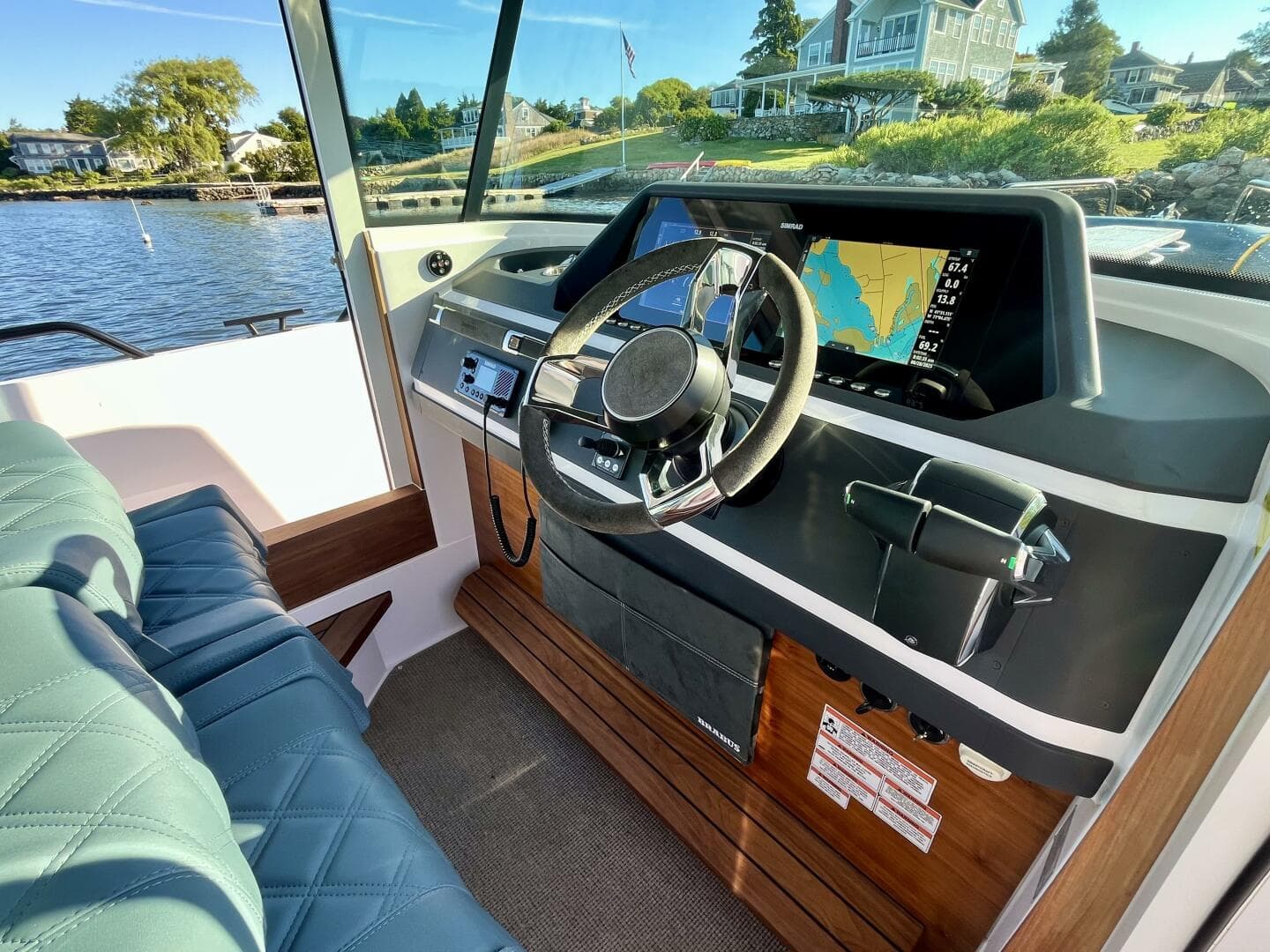 2022 Axopar 28 Cabin With Aft Cabin — photo 11