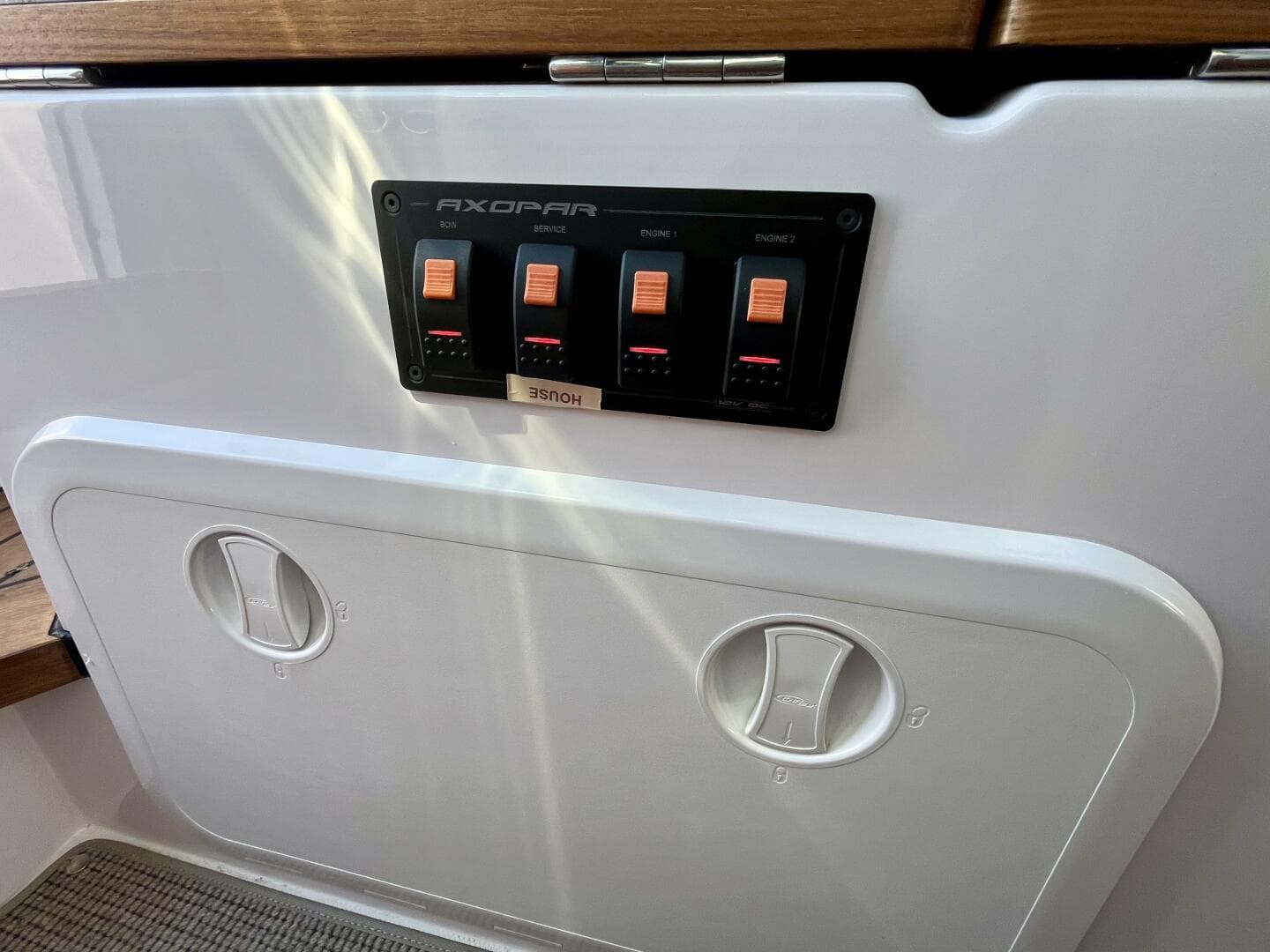 2022 Axopar 28 Cabin With Aft Cabin — photo 22