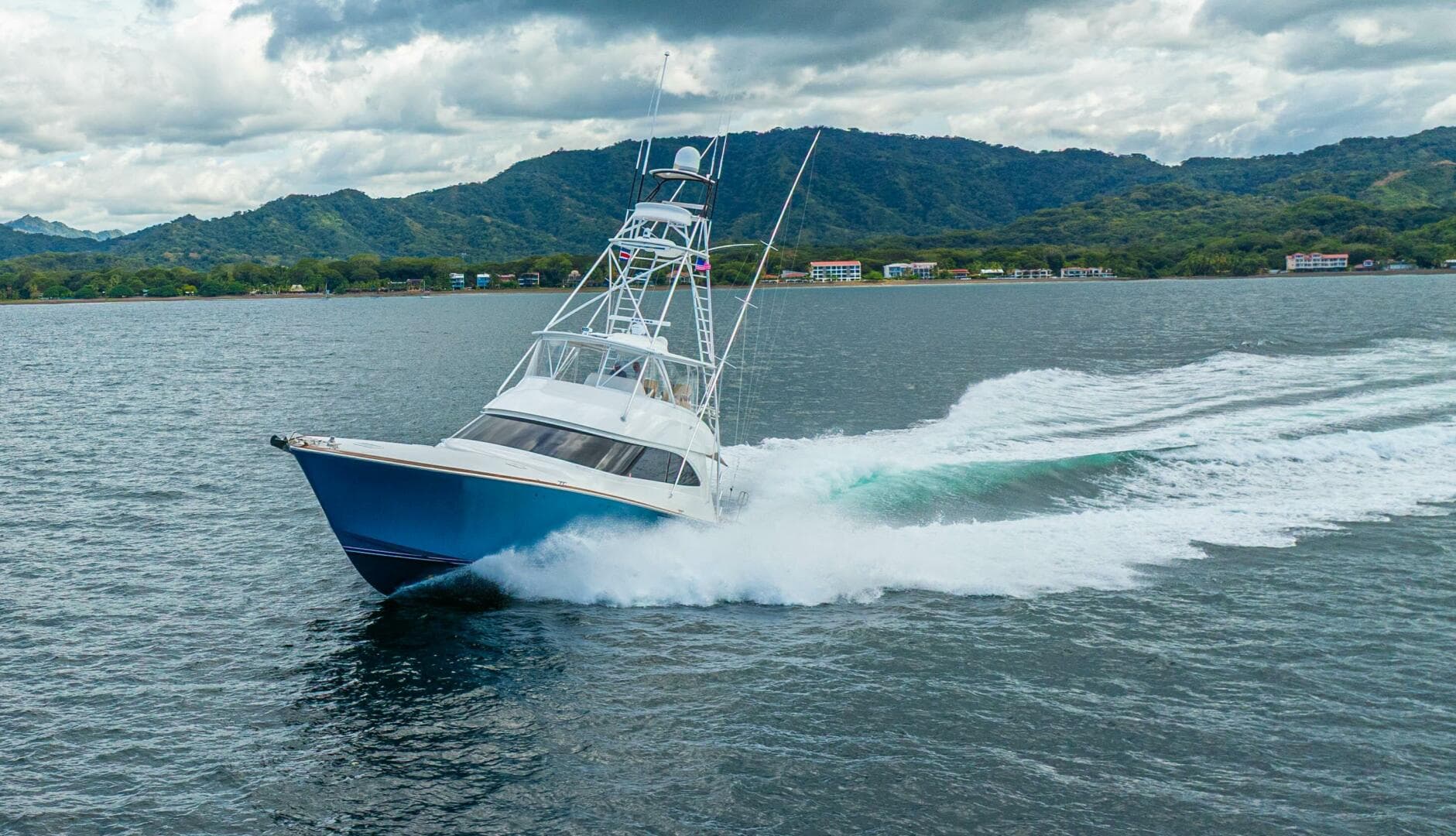 2016 Viking 66 Convertible — photo 91