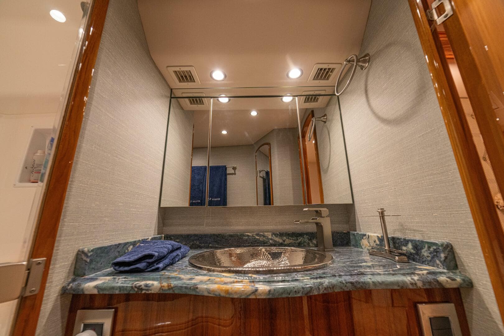 2016 Viking 66 Convertible — photo 36