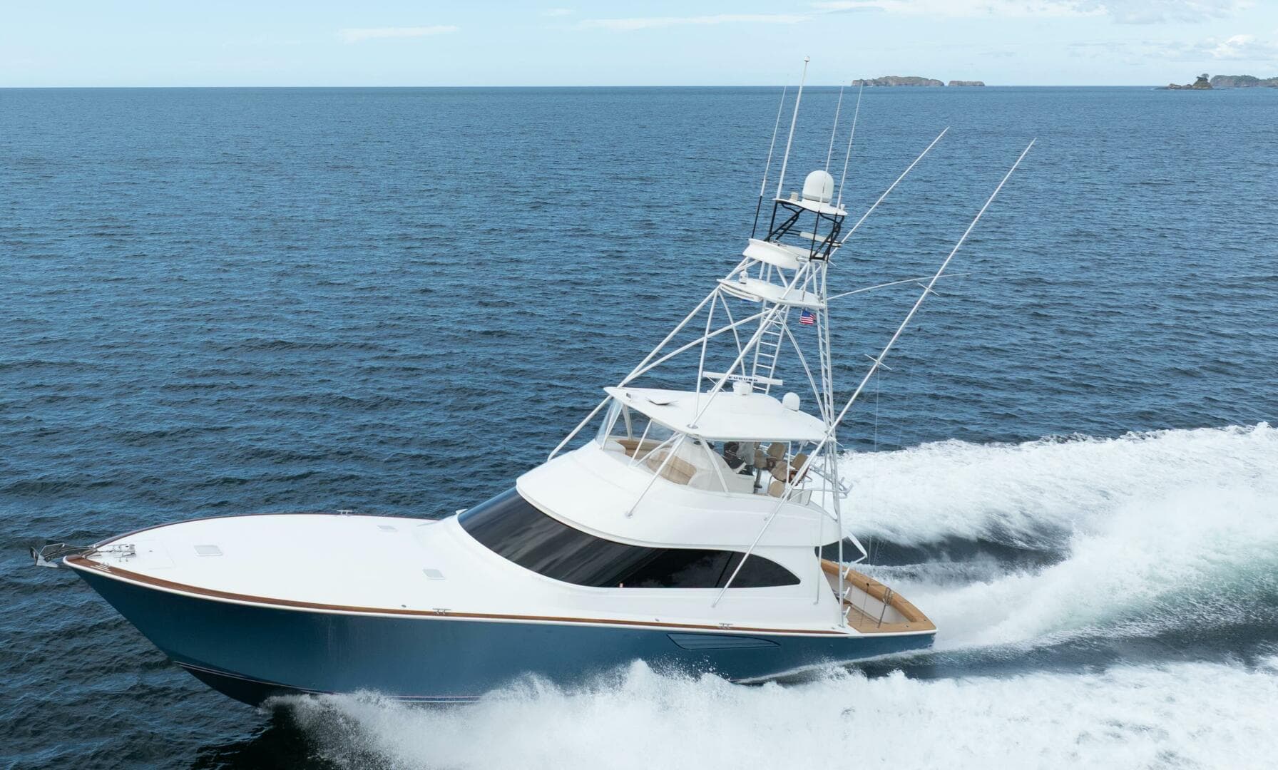 2016 Viking 66 Convertible — photo 90