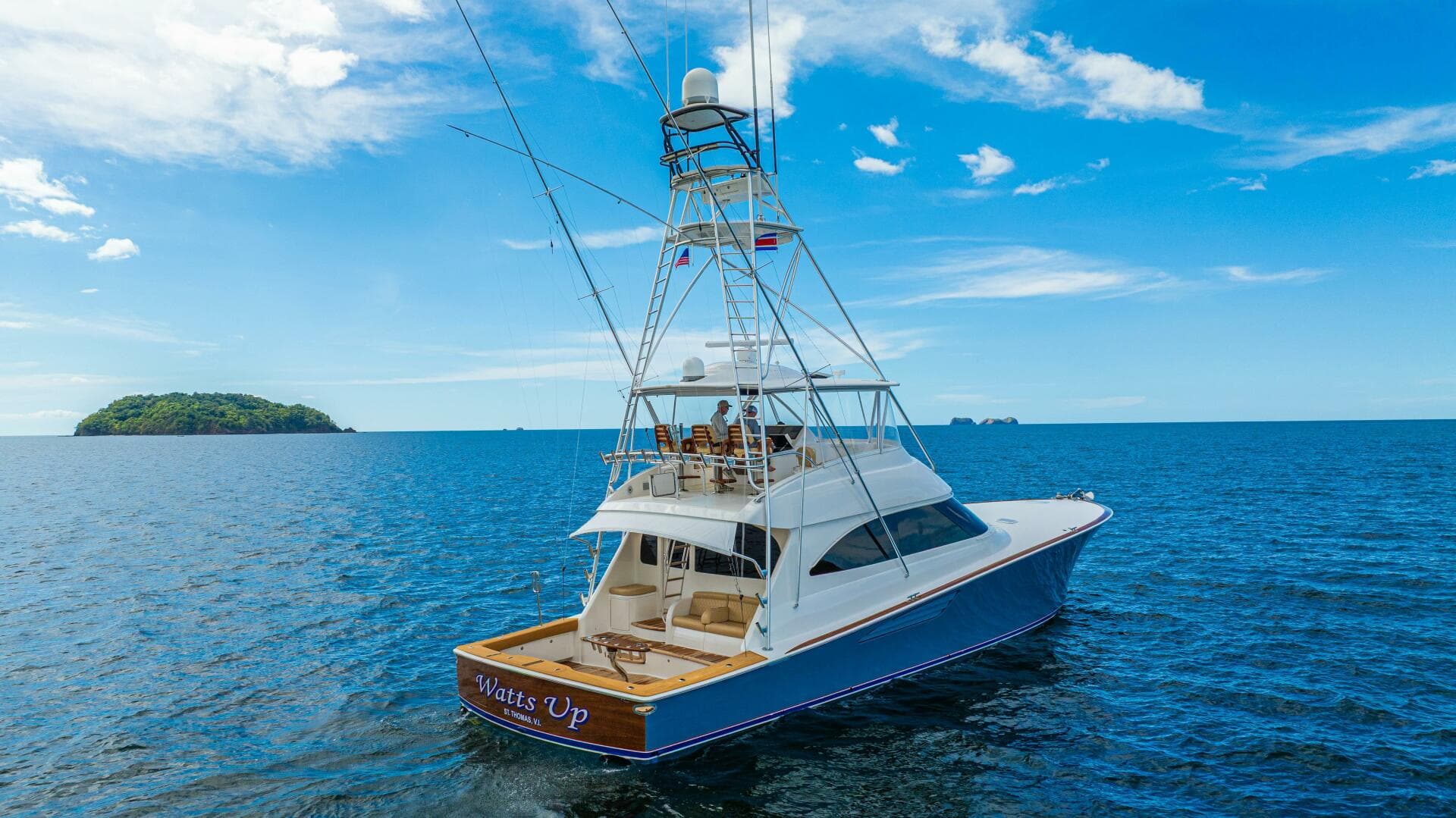 2016 Viking 66 Convertible — photo 8