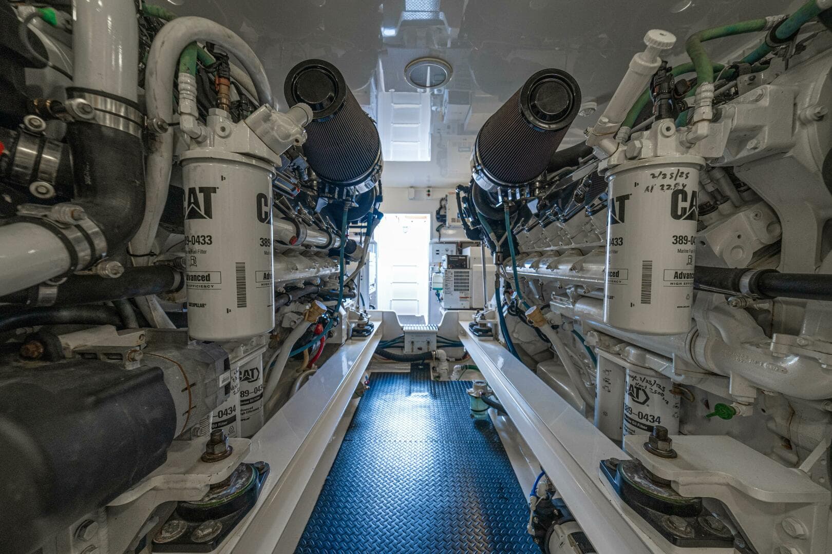 2016 Viking 66 Convertible — photo 83