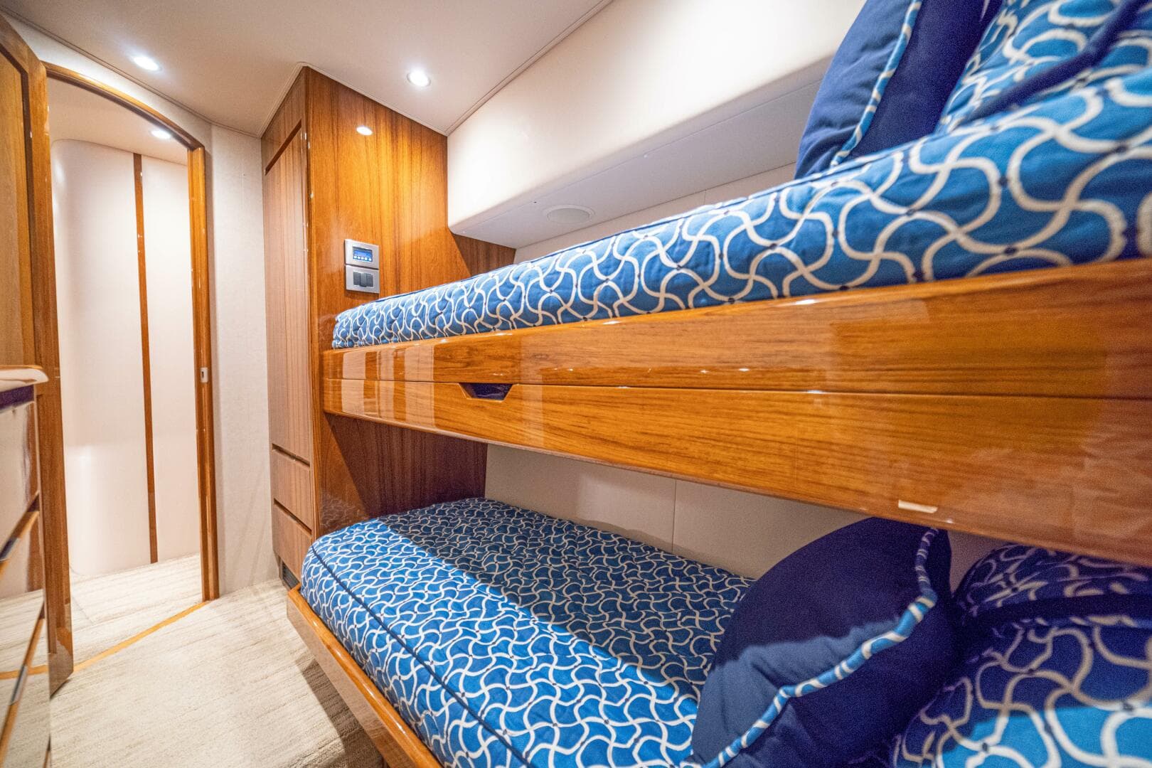 2016 Viking 66 Convertible — photo 58