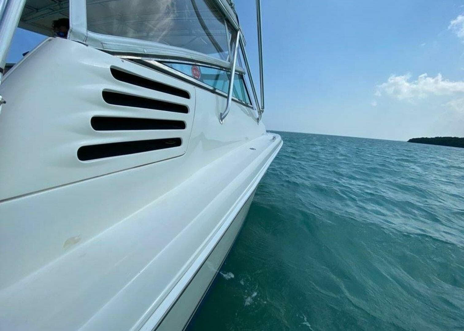 2001 Sea Ray 340 Amberjack — photo 6