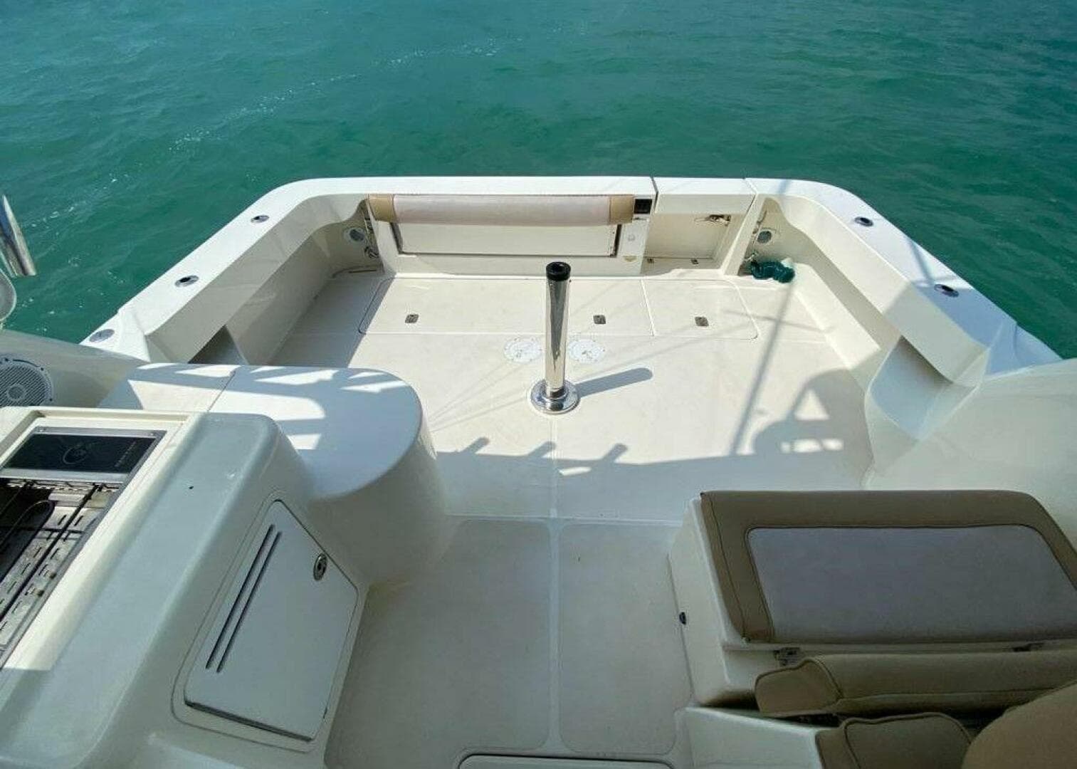 2001 Sea Ray 340 Amberjack — photo 15