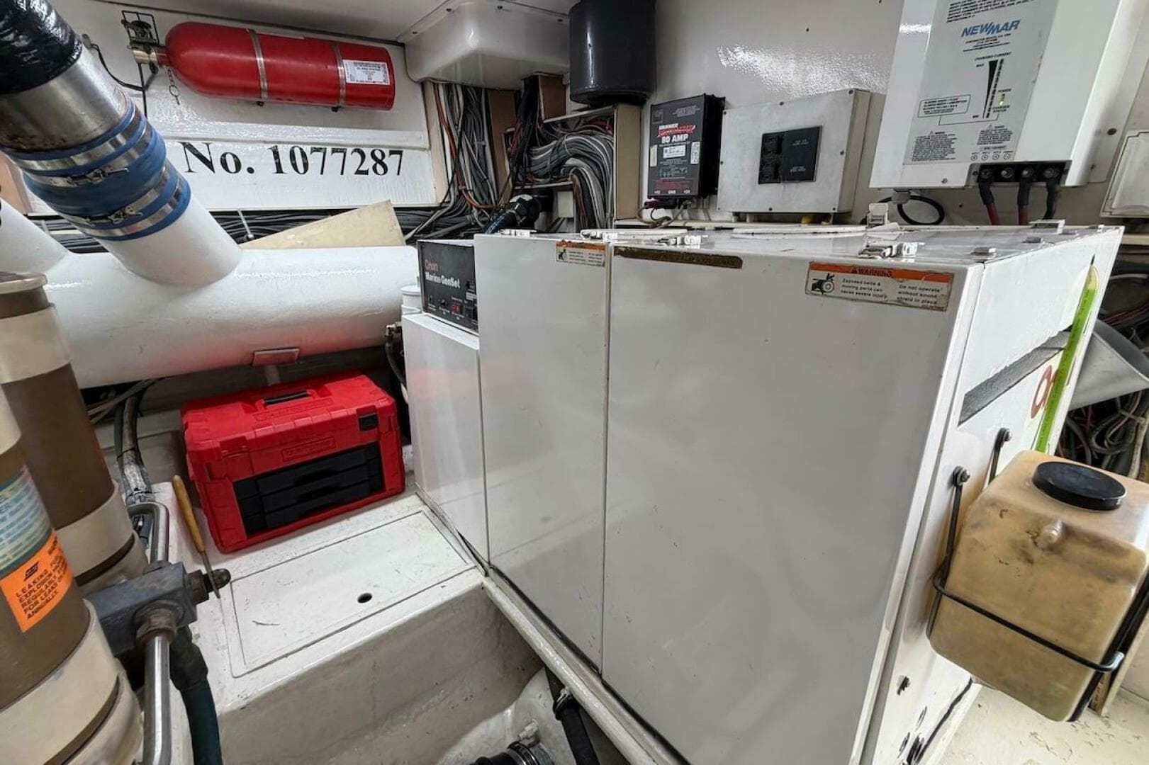 1999 Viking 58 Convertible — photo 45