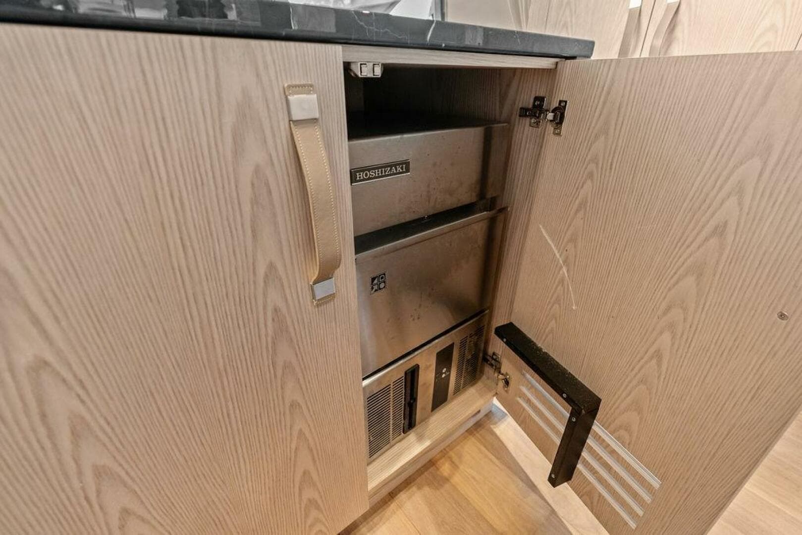 2023 Sanlorenzo SD 118 — photo 72