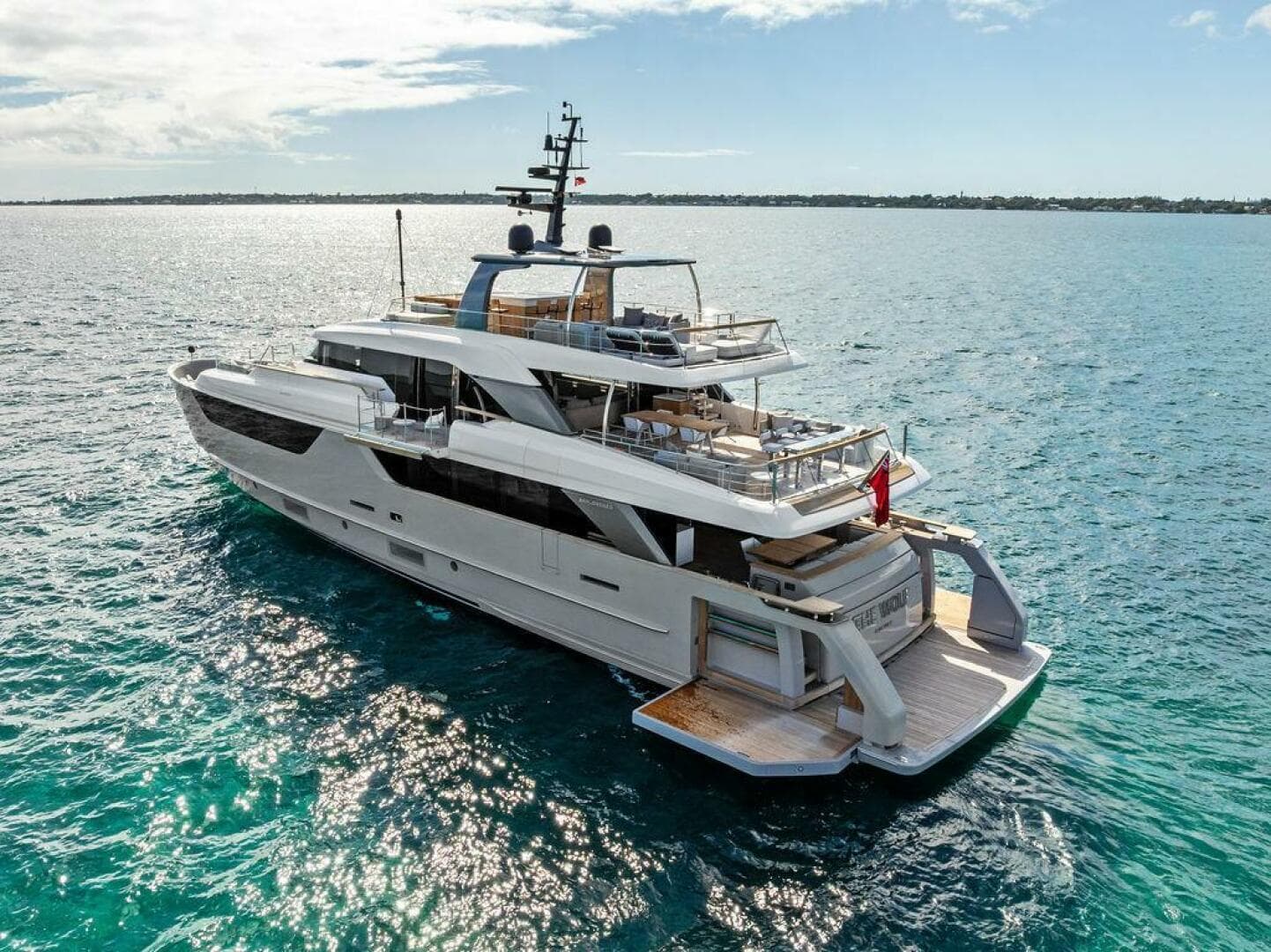 2023 Sanlorenzo SD 118 — photo 13