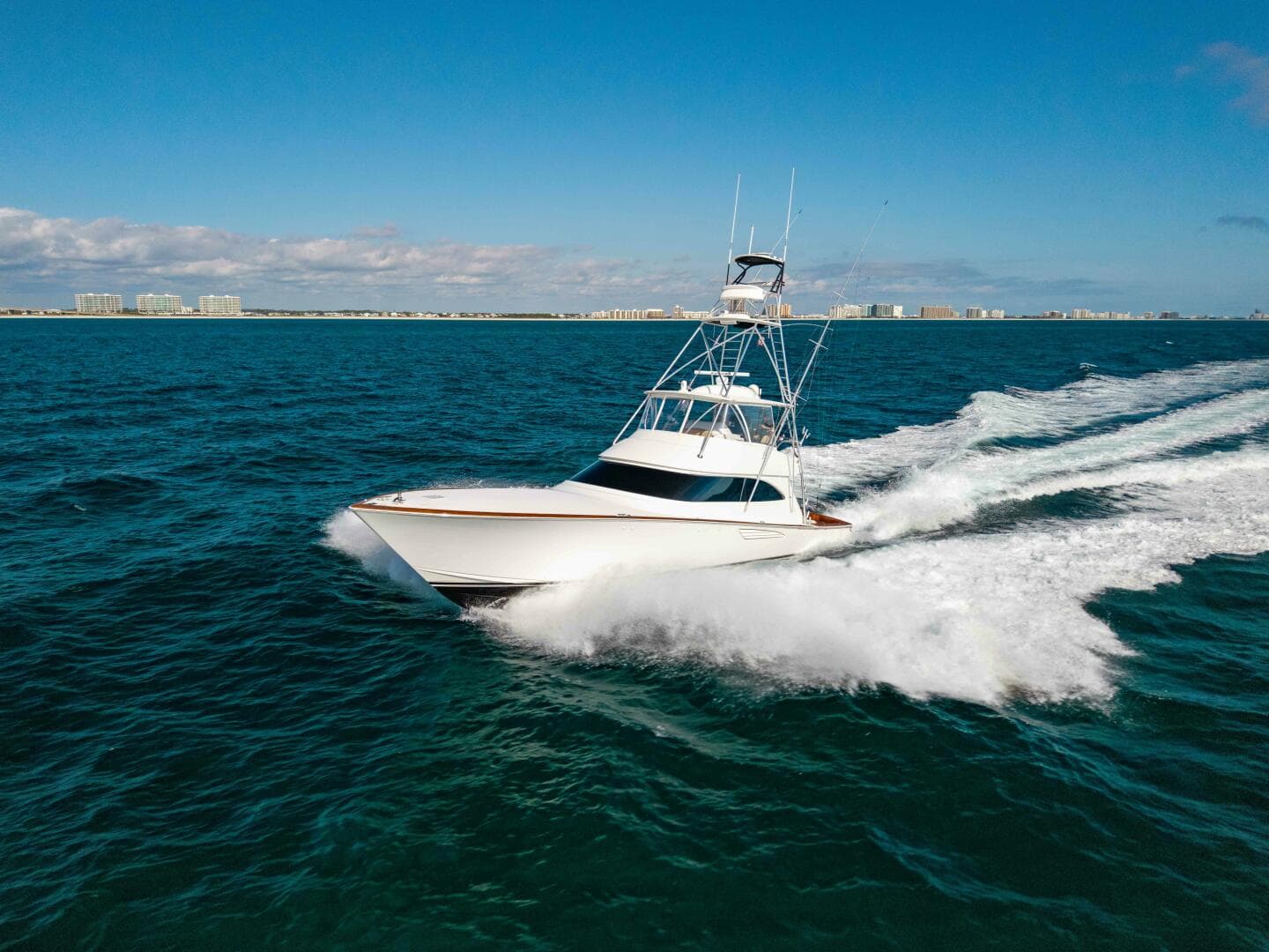 2020 Viking 62 Convertible — photo 56