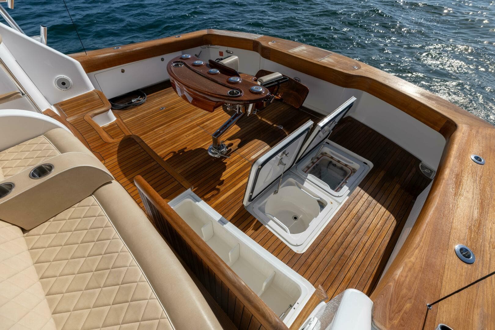2020 Viking 62 Convertible — photo 35
