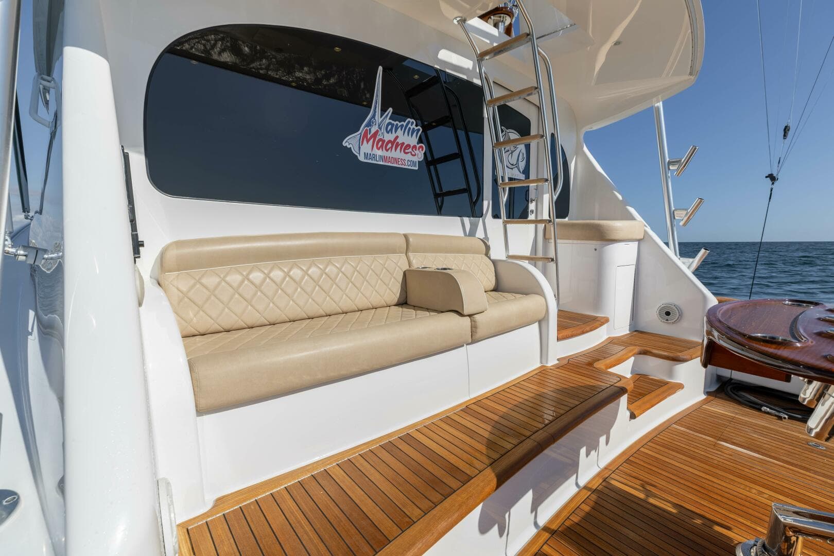 2020 Viking 62 Convertible — photo 30