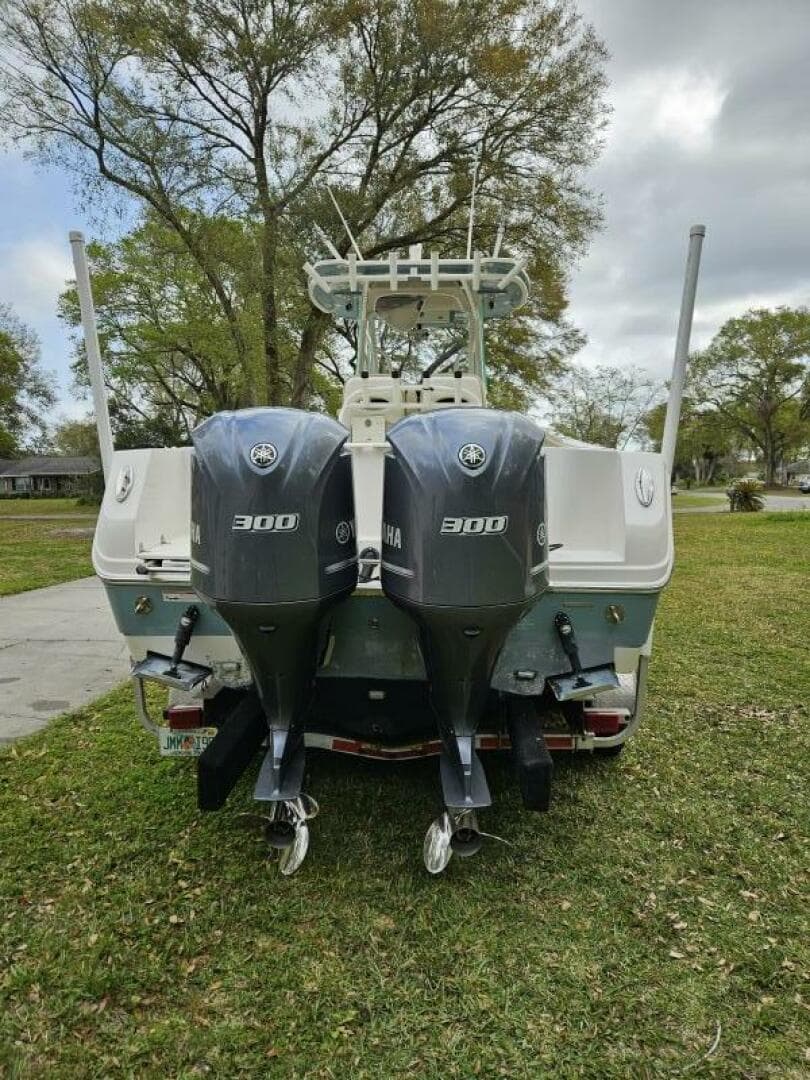 2017 Sailfish 290 CC — photo 9