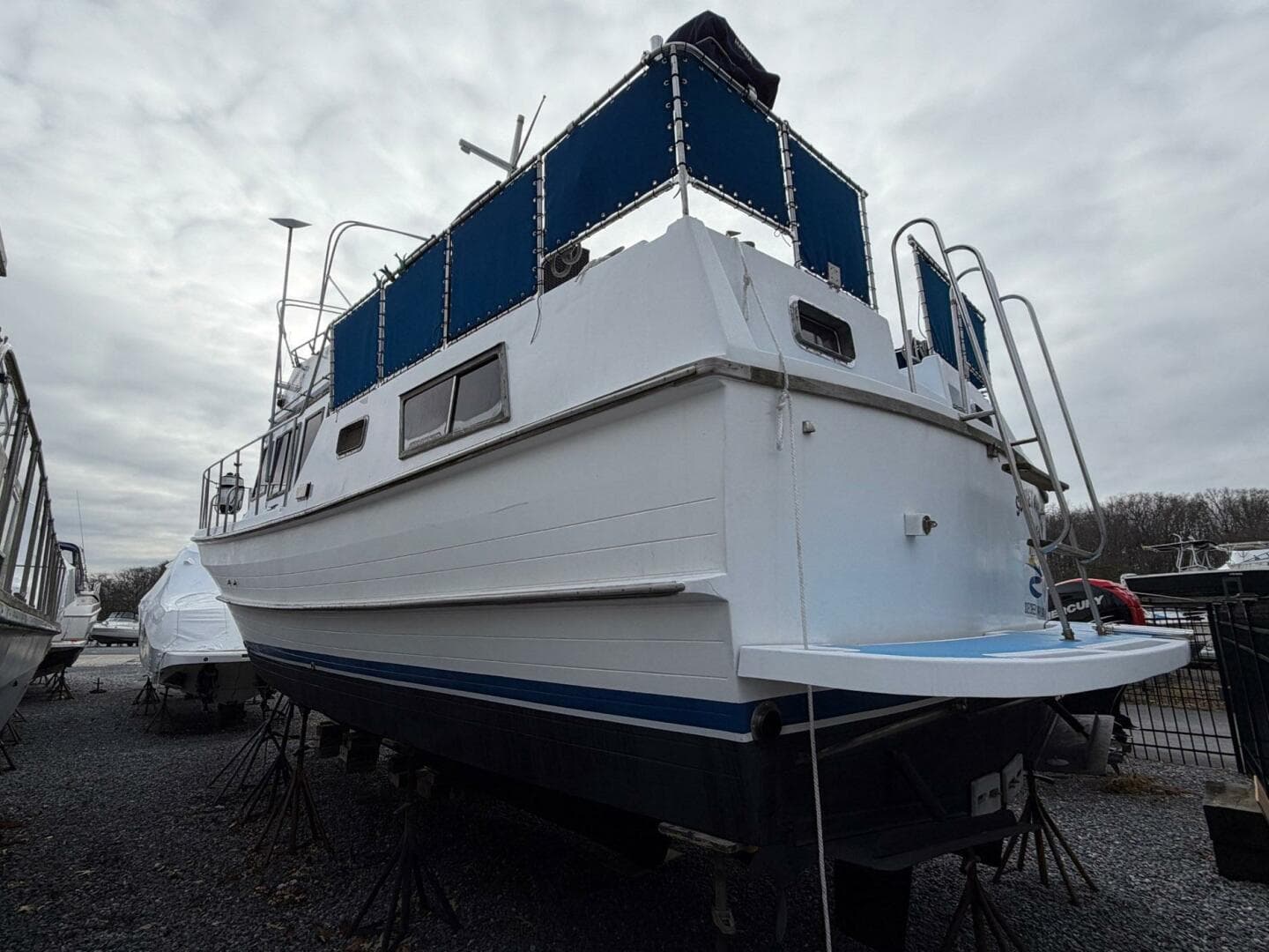 1984 Golden Star Trawler — photo 9