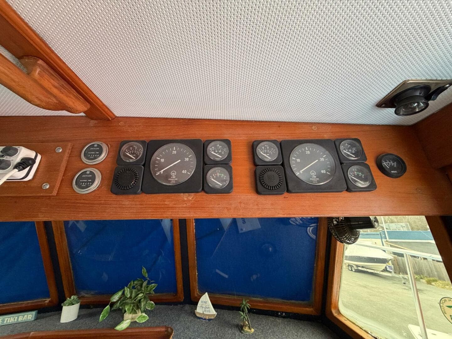 1984 Golden Star Trawler — photo 51