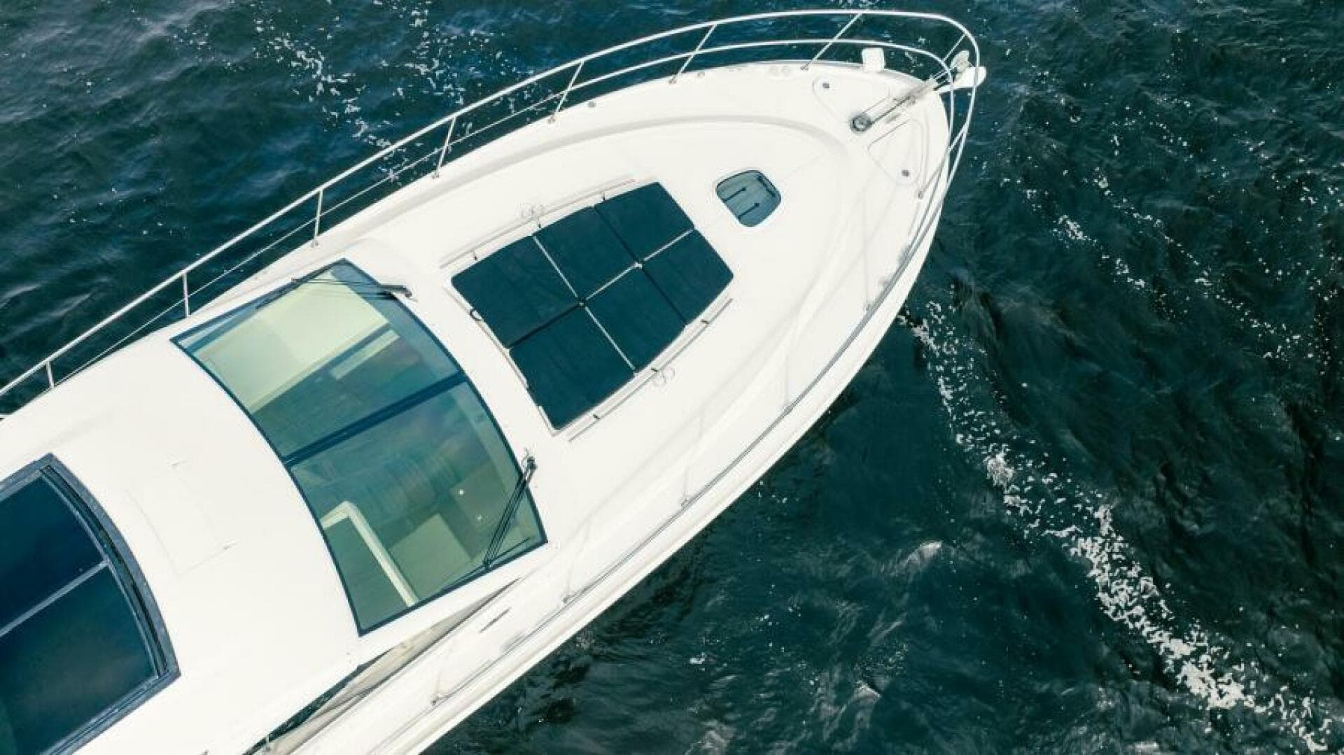 2015 Sea Ray 510 Sundancer — photo 42