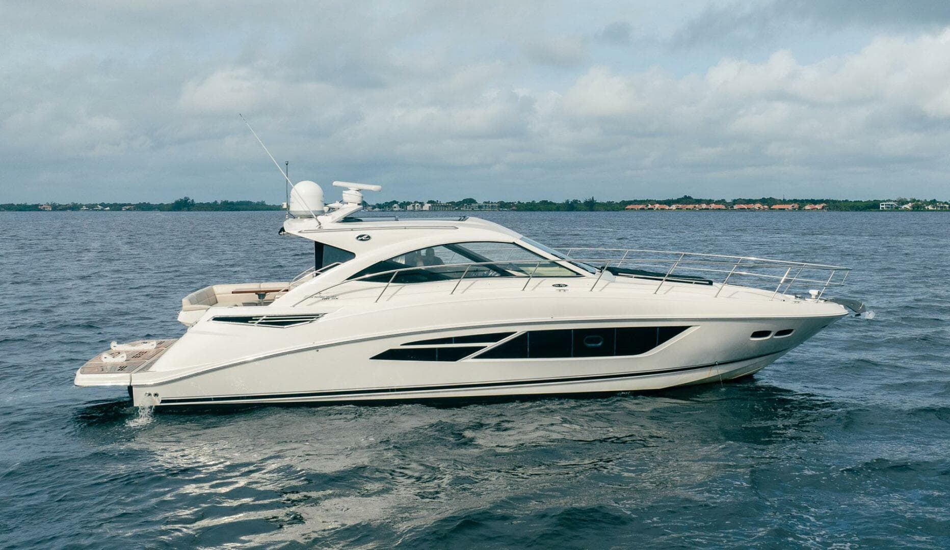 2015 Sea Ray 510 Sundancer — photo 66