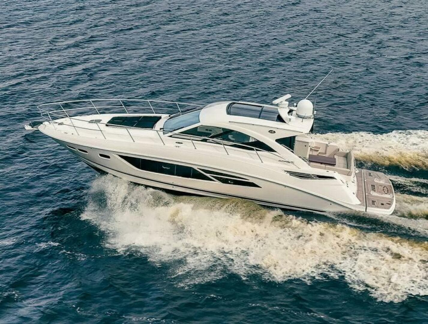 2015 Sea Ray 510 Sundancer — photo 60