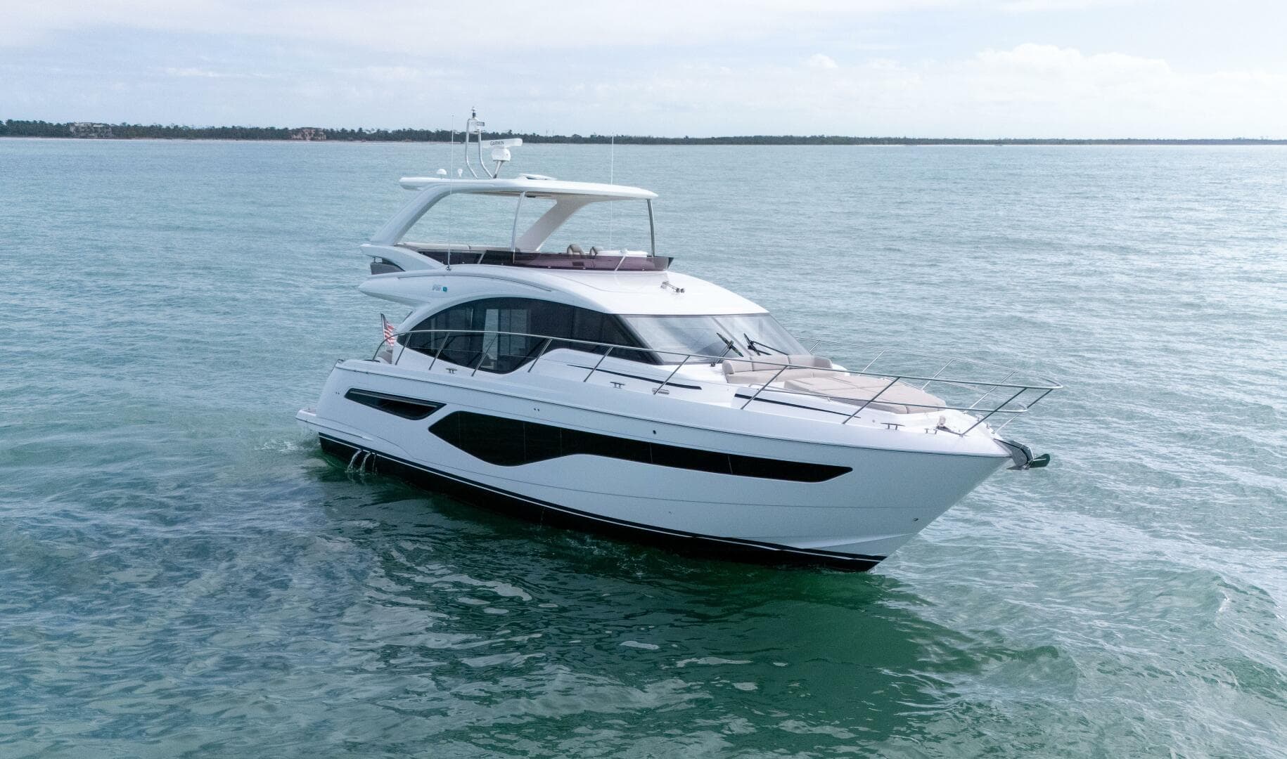 2022 Princess F55 — photo 2