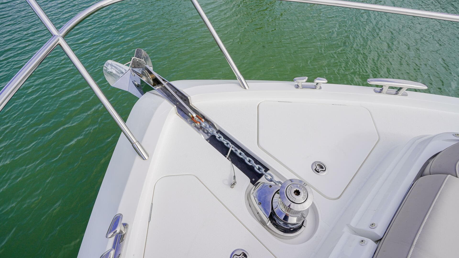 2022 Princess F55 — photo 19