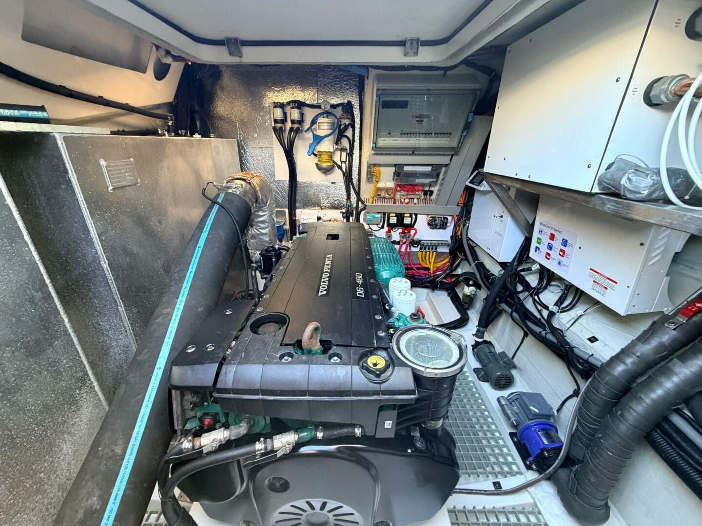 2022 Aquila 54 — photo 51