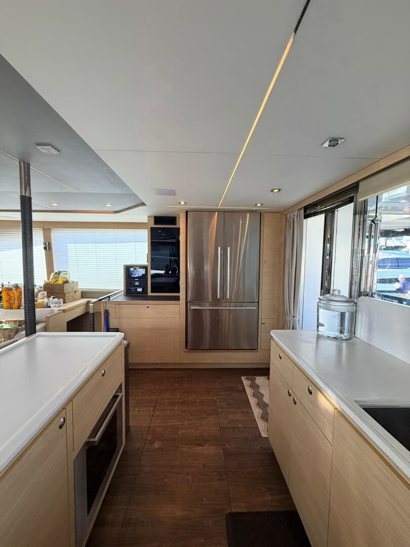 2022 Aquila 54 — photo 24