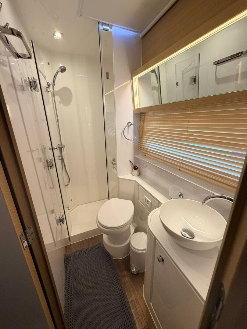 2022 Aquila 54 — photo 47