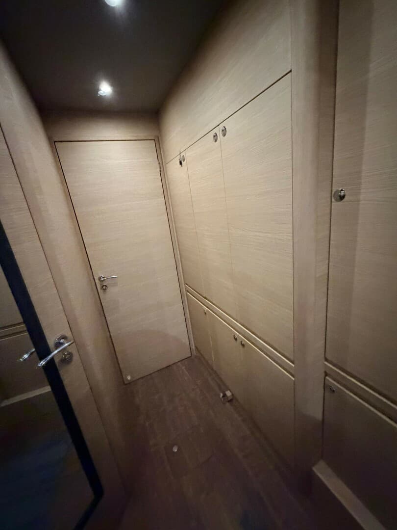 2022 Aquila 54 — photo 44