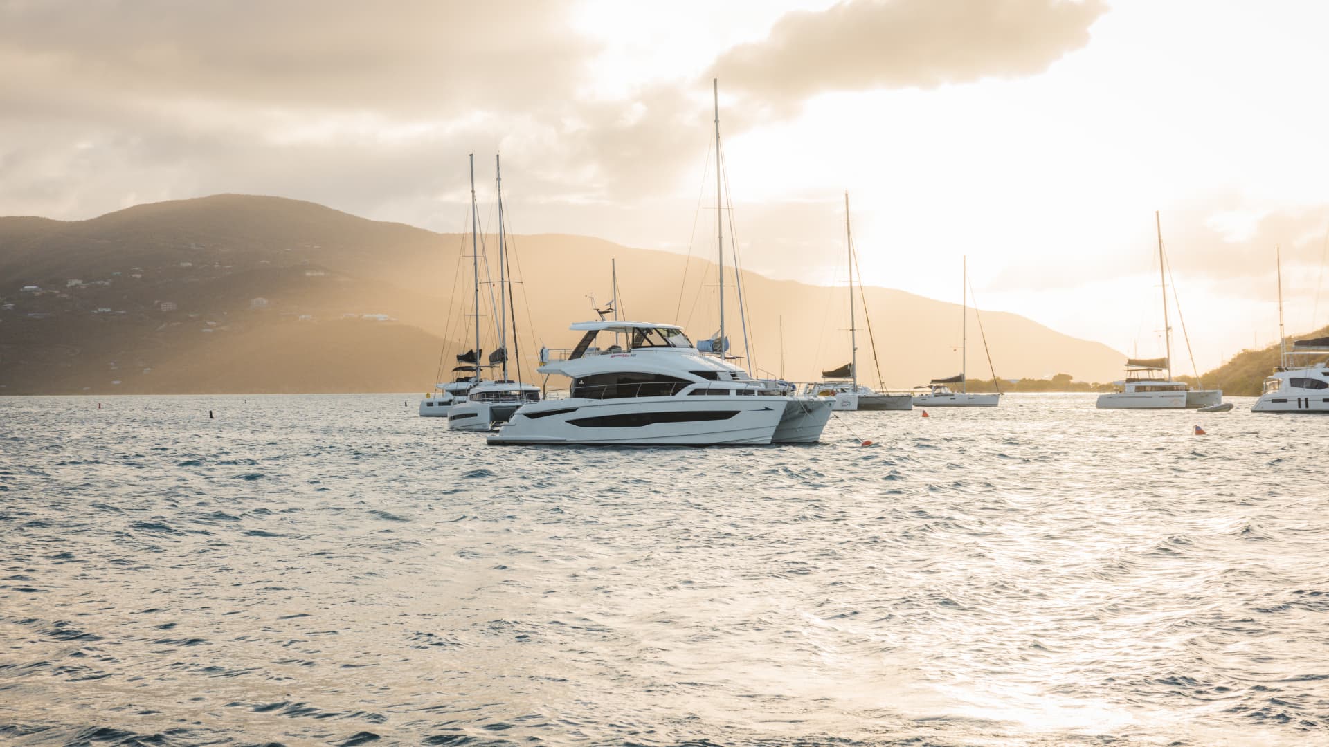 2022 Aquila 54 — photo 13