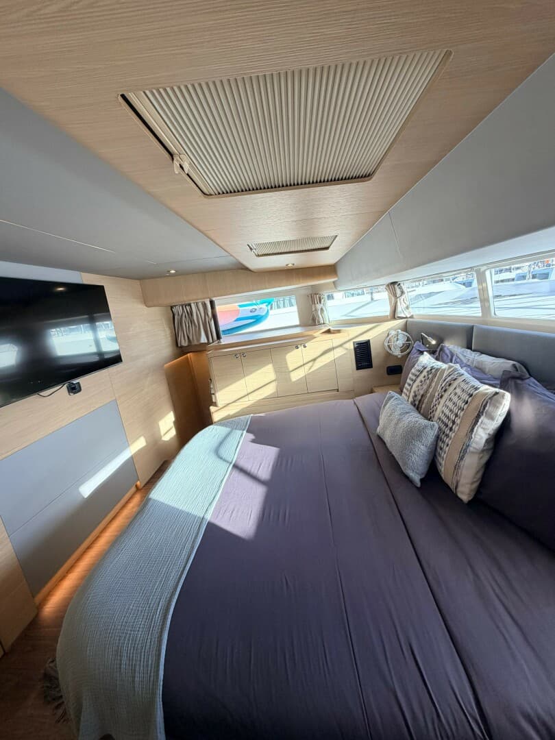 2022 Aquila 54 — photo 32