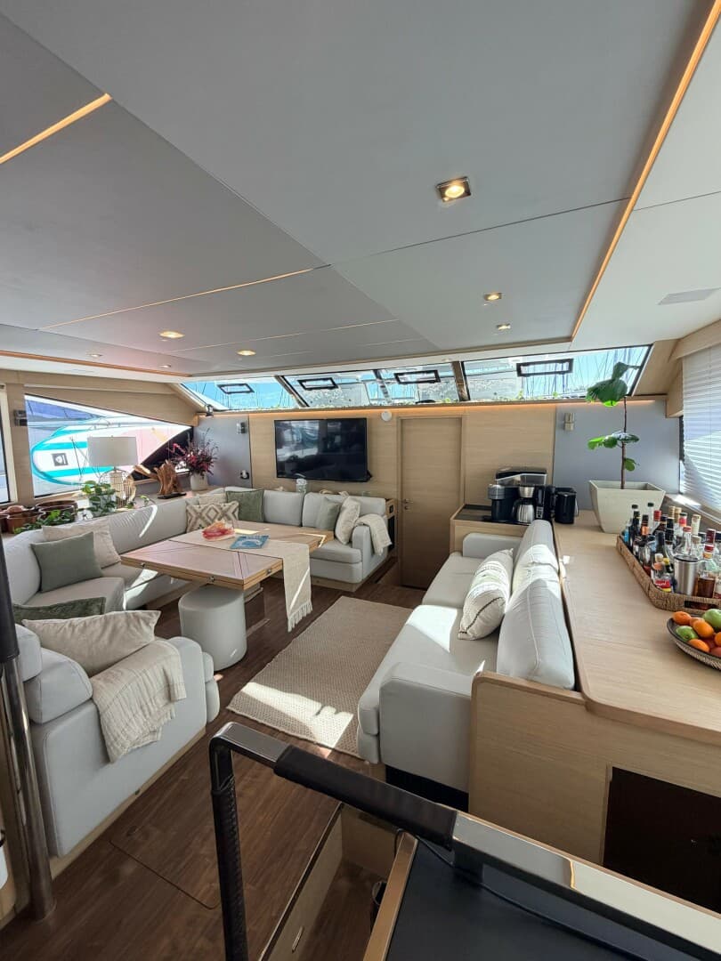 2022 Aquila 54 — photo 29