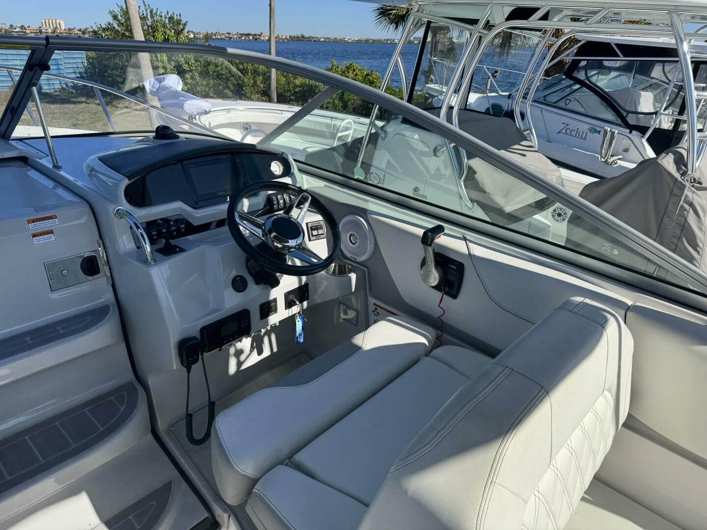 2021 Regal 26 Xo — photo 23