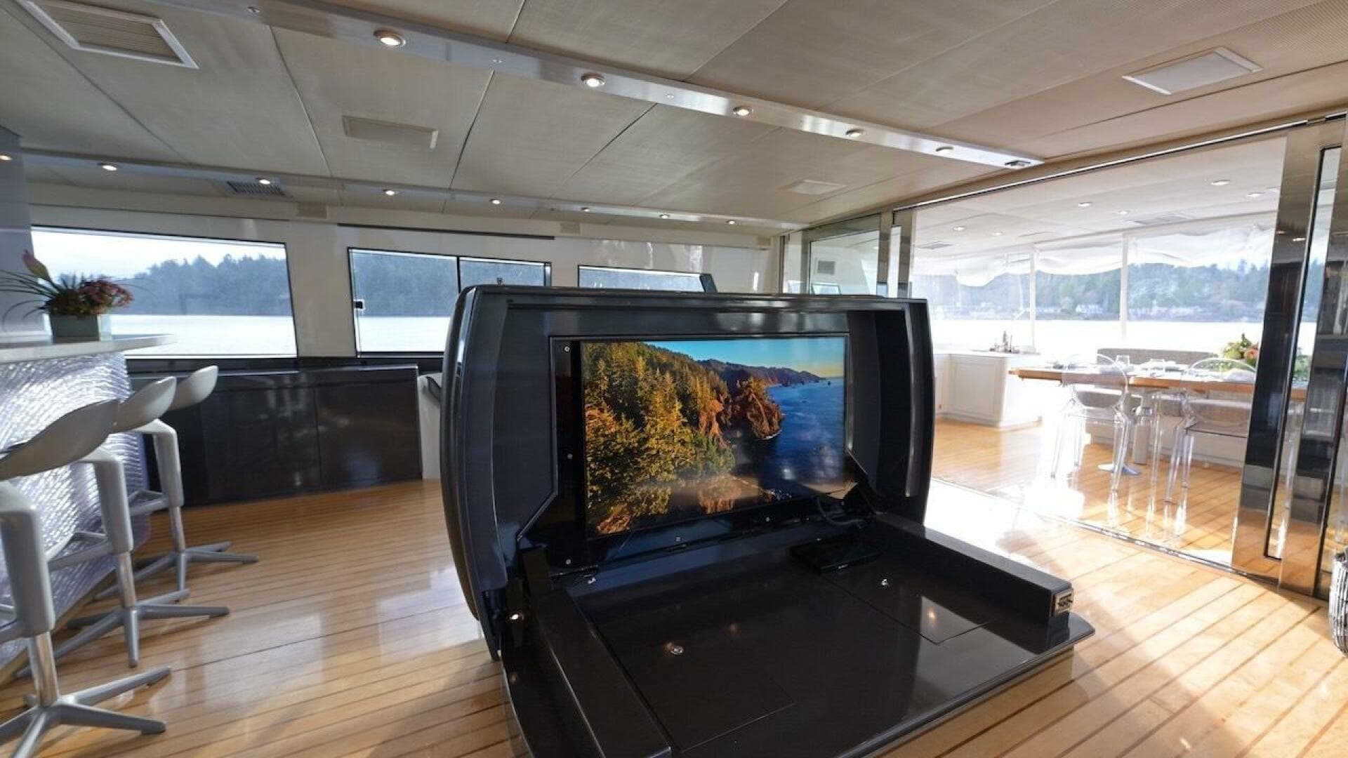 1988 Cheoy Lee 92 — photo 41