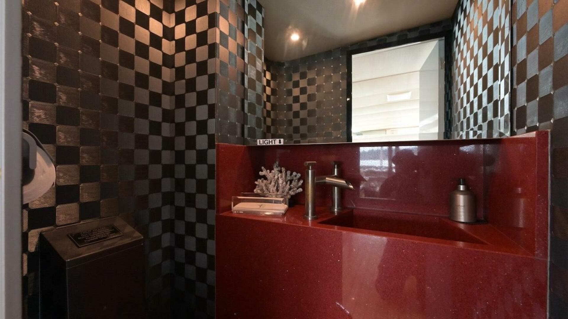 1988 Cheoy Lee 92 — photo 40