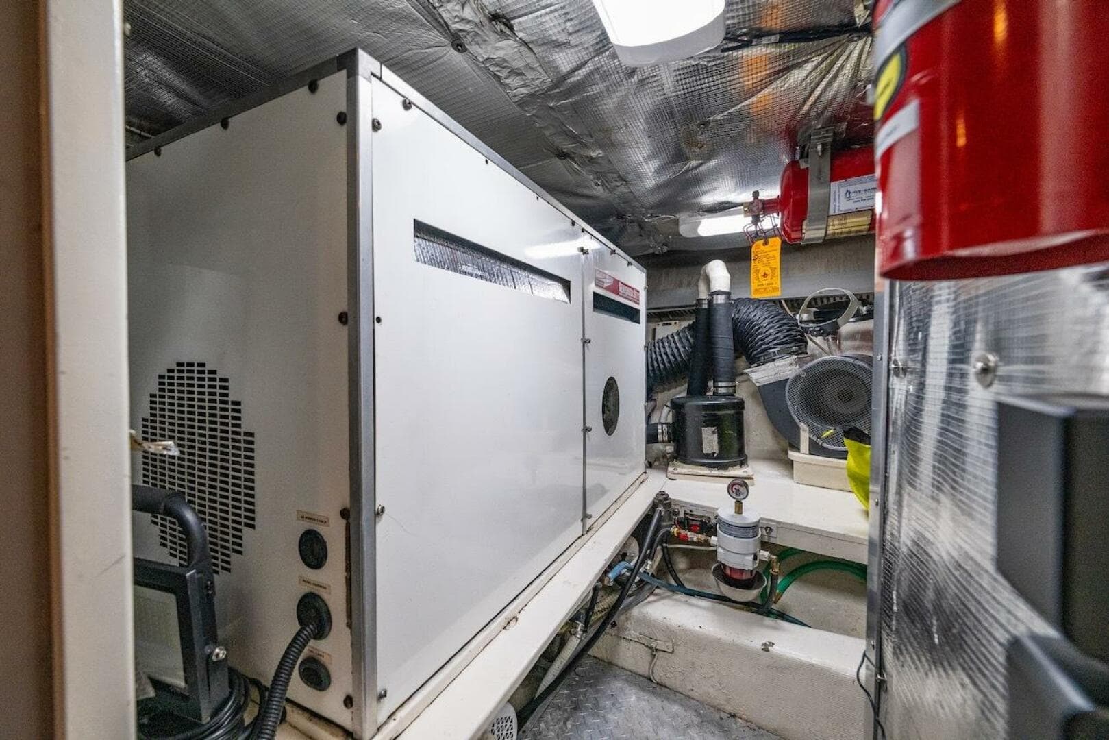 1988 Cheoy Lee 92 — photo 99