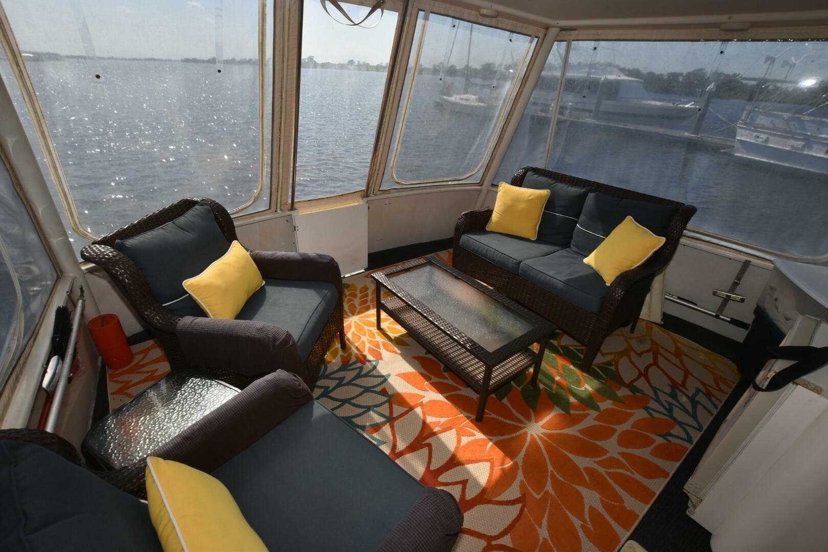 1993 Ocean Yachts — photo 25