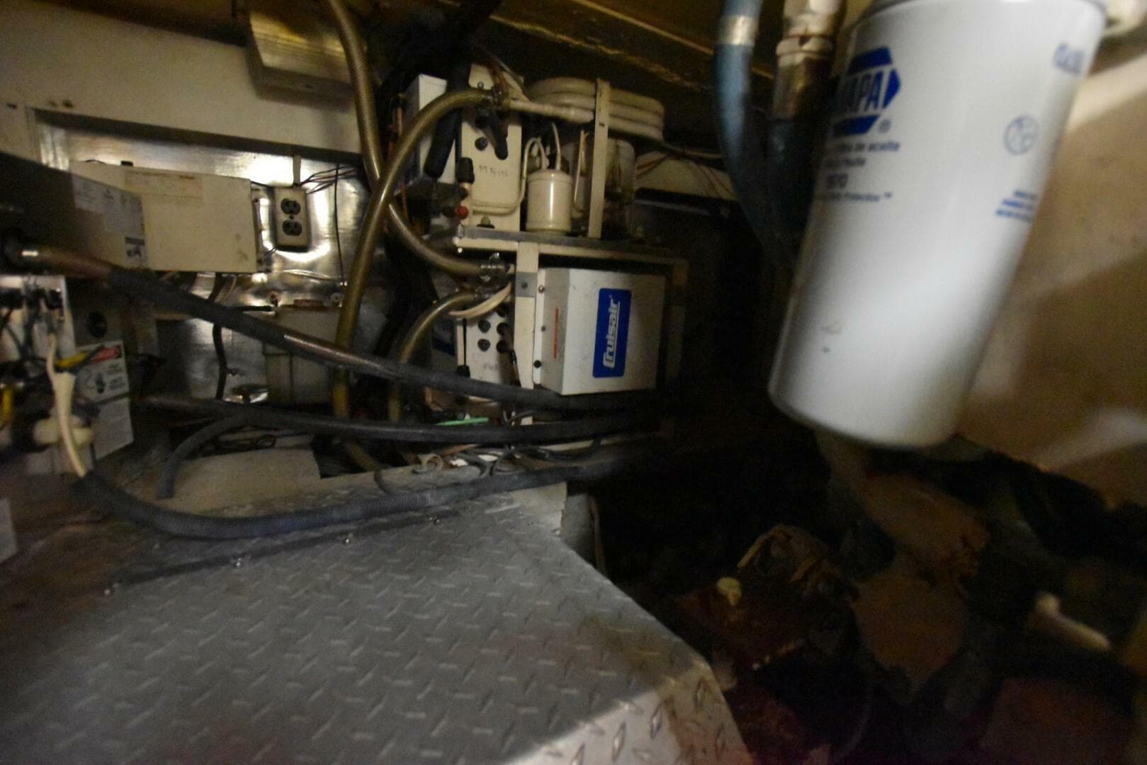 1993 Ocean Yachts — photo 9