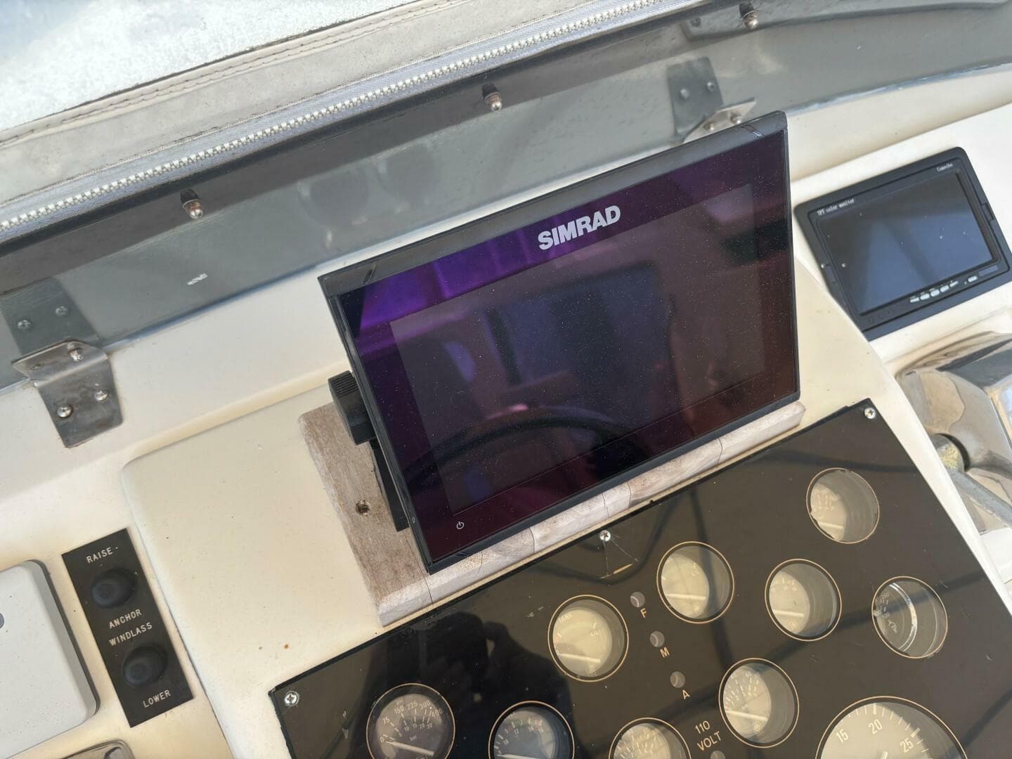 1993 Ocean Yachts — photo 33