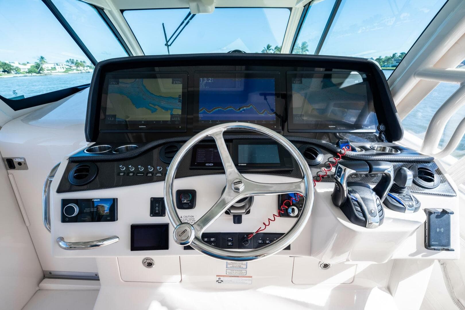 2021 Grady-White Canyon 456 — photo 36