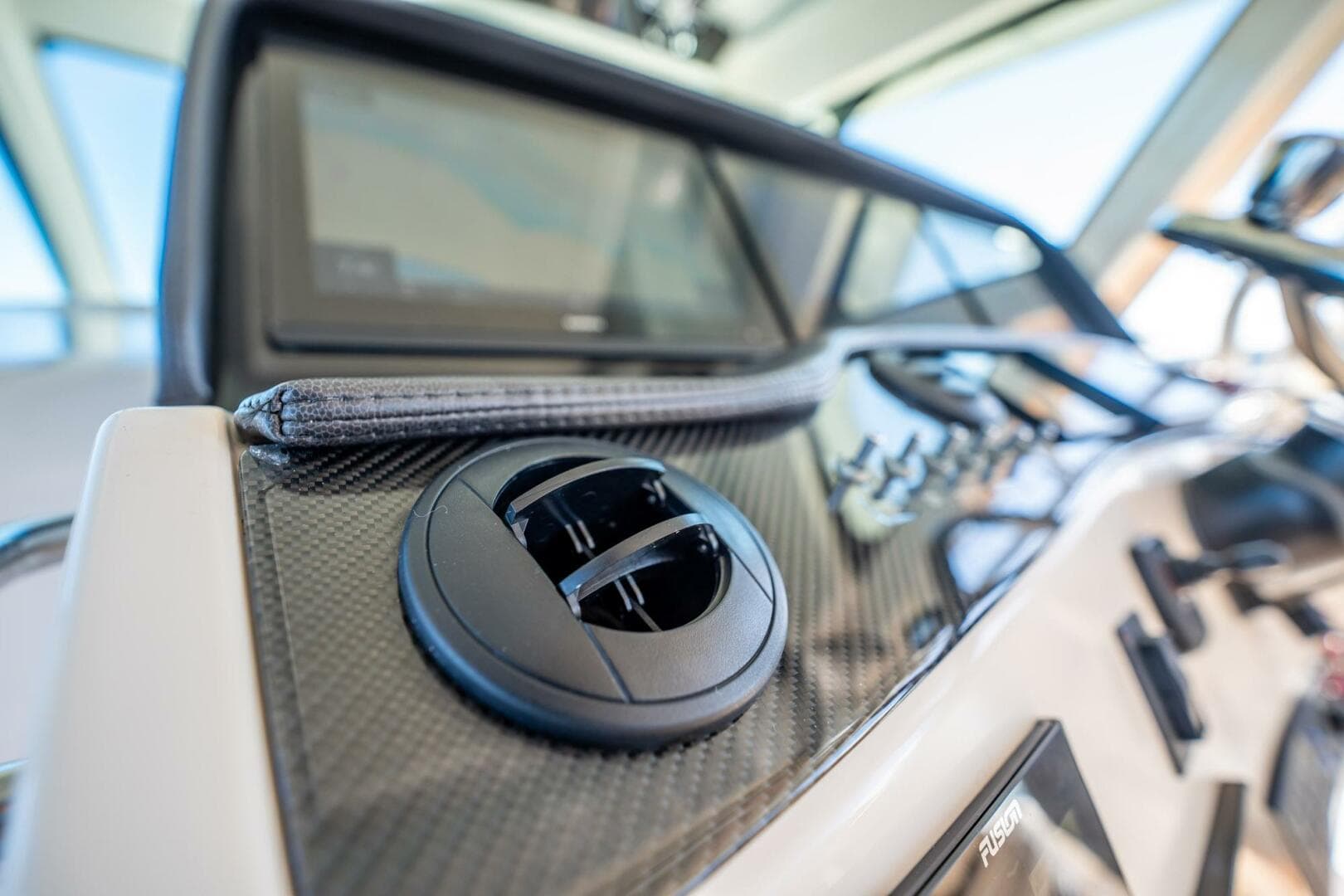 2021 Grady-White Canyon 456 — photo 42