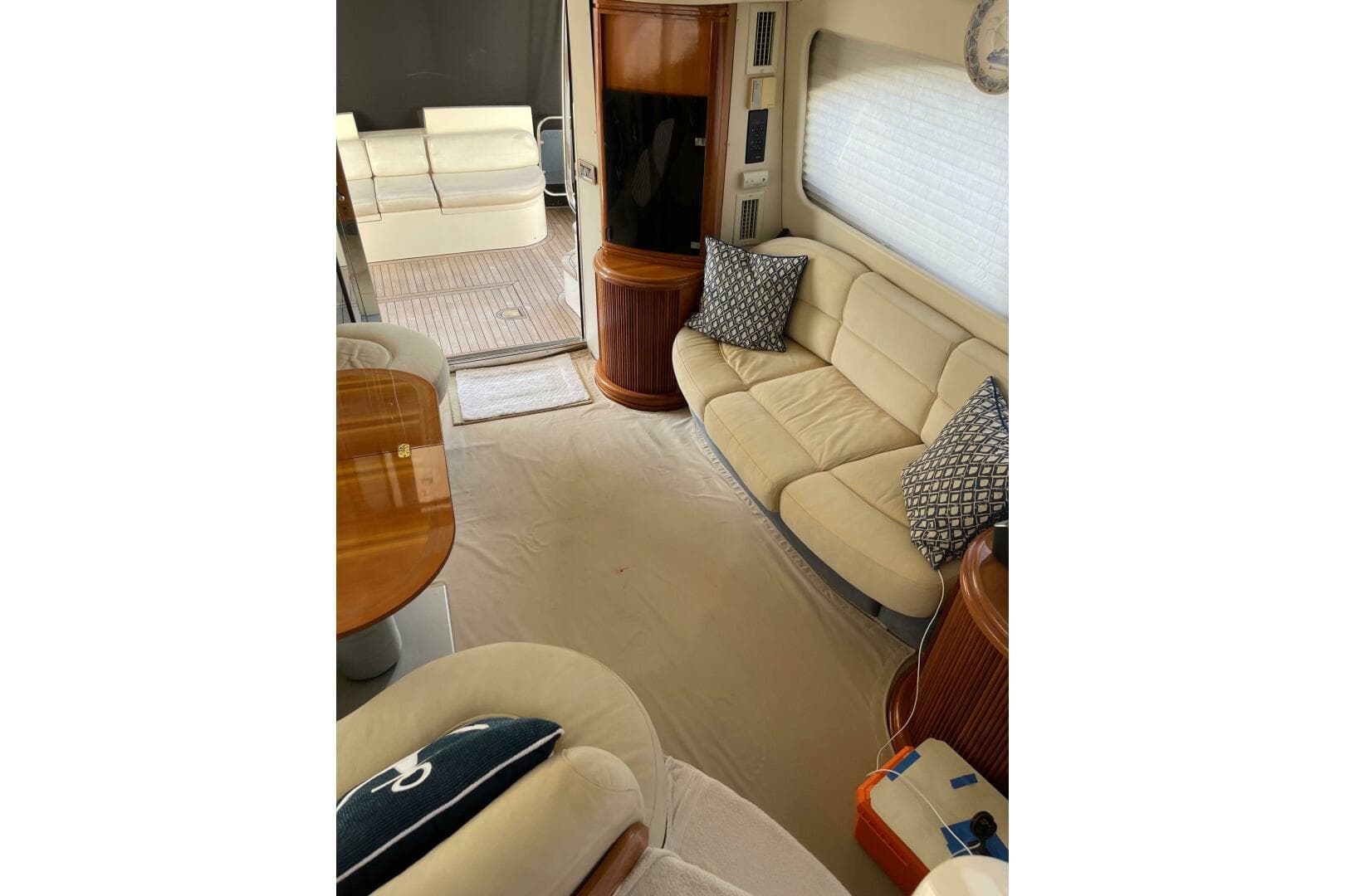 2000 Azimut 46 Flybridge — photo 10