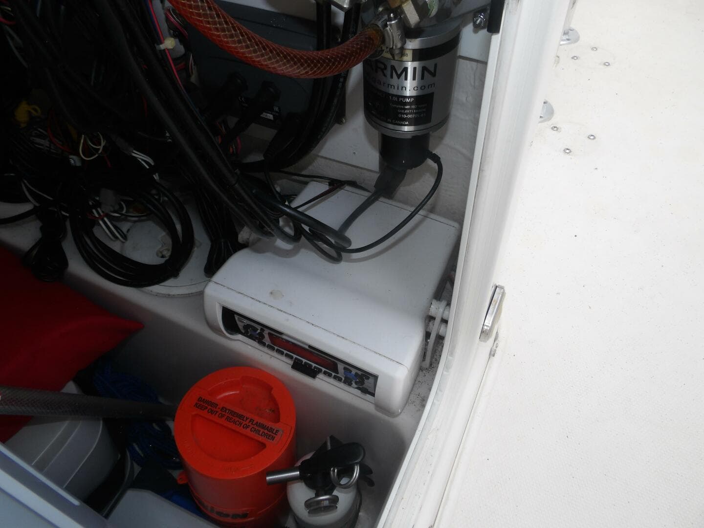 2006 Cobia 210 CC — photo 31