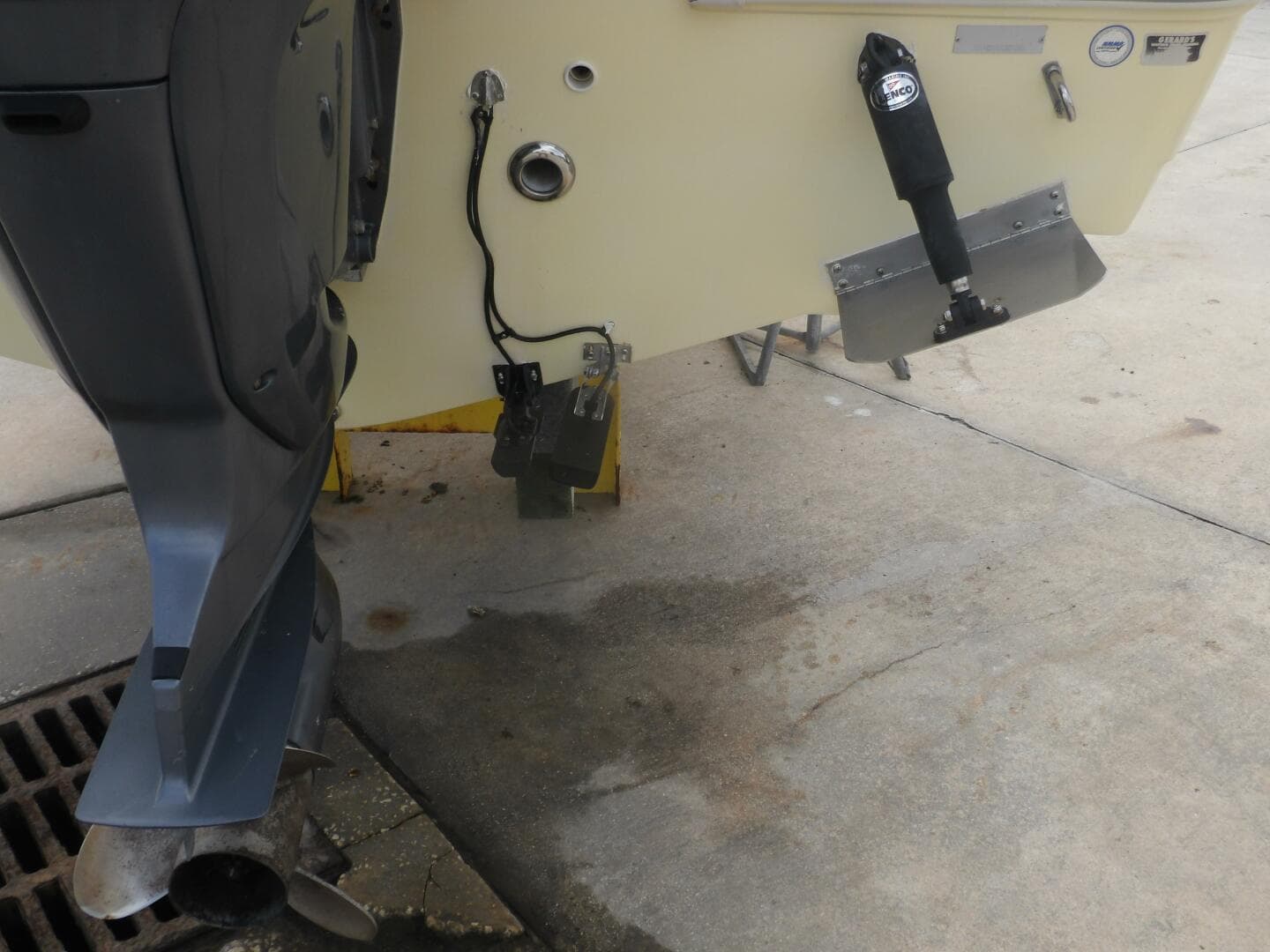 2006 Cobia 210 CC — photo 19