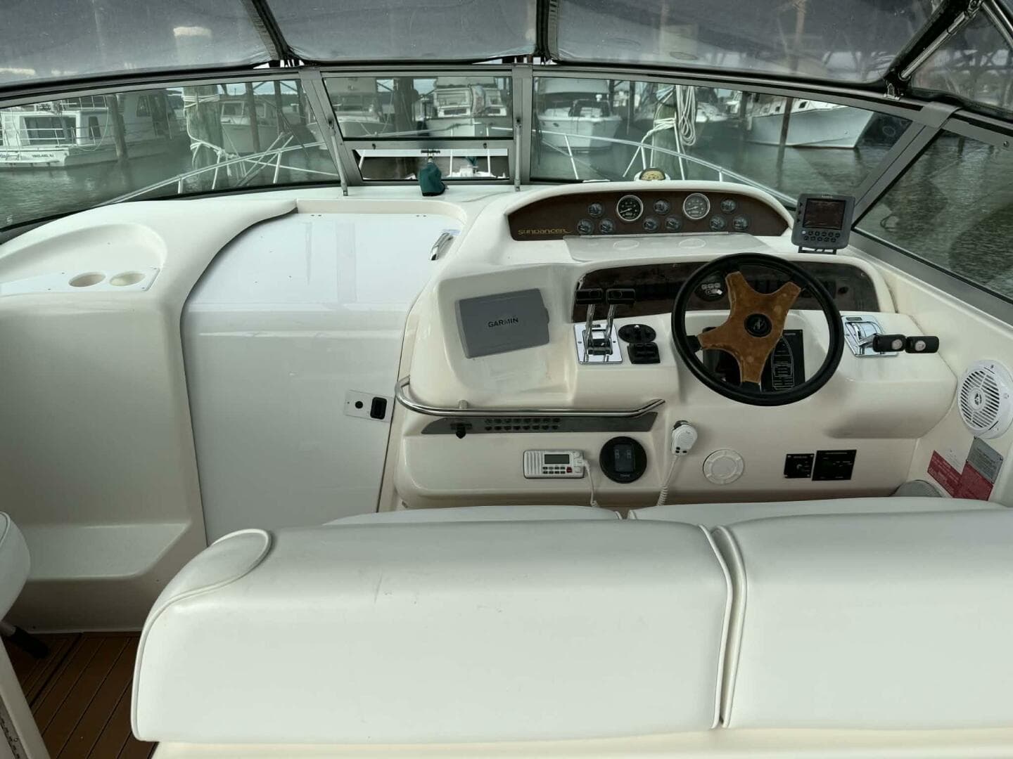 1995 Sea Ray — photo 9