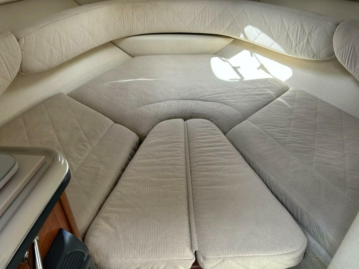 2007 Sea Ray 240 Sundancer — photo 5