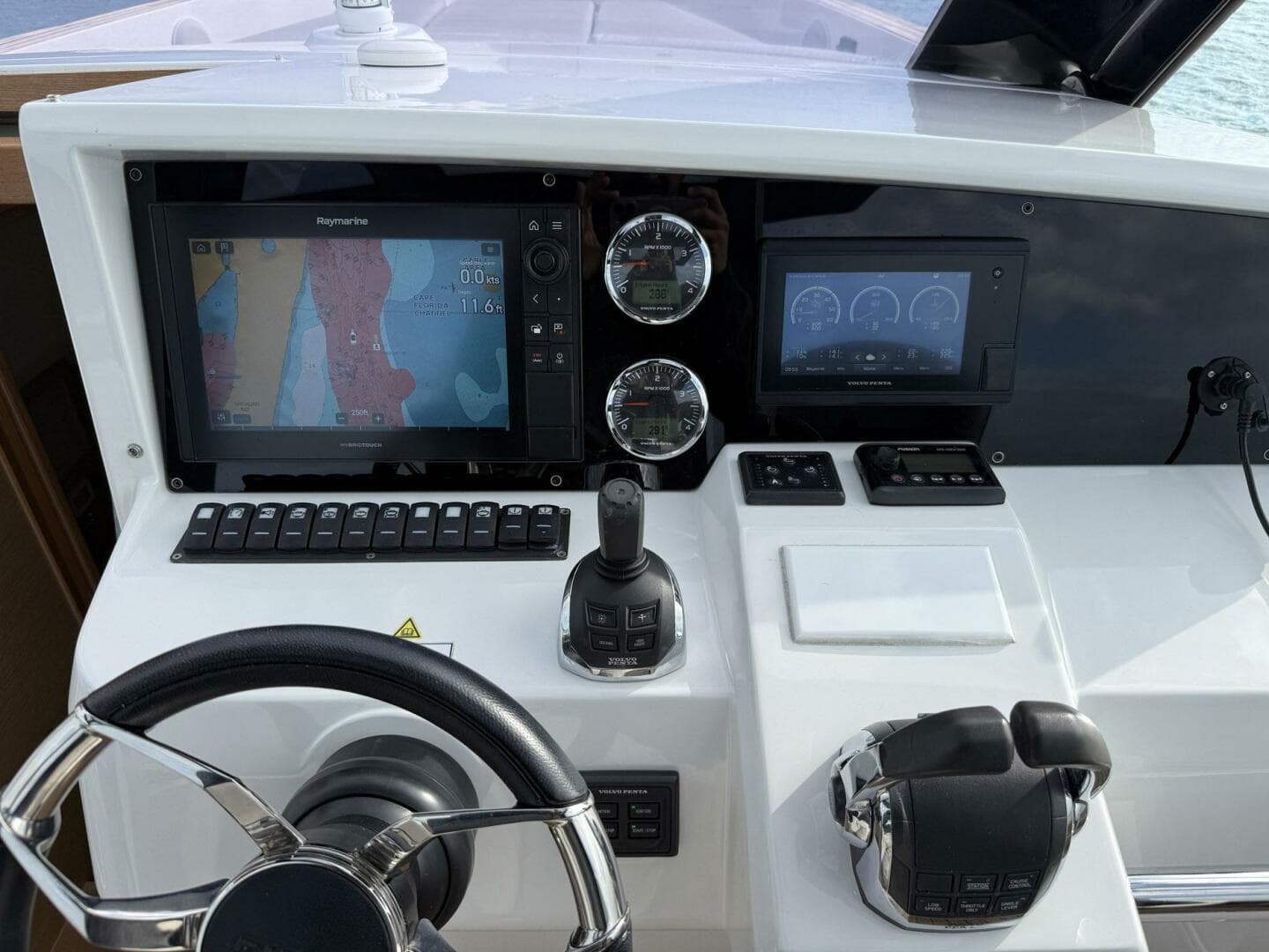 2019 Fjord 40 Open — photo 37
