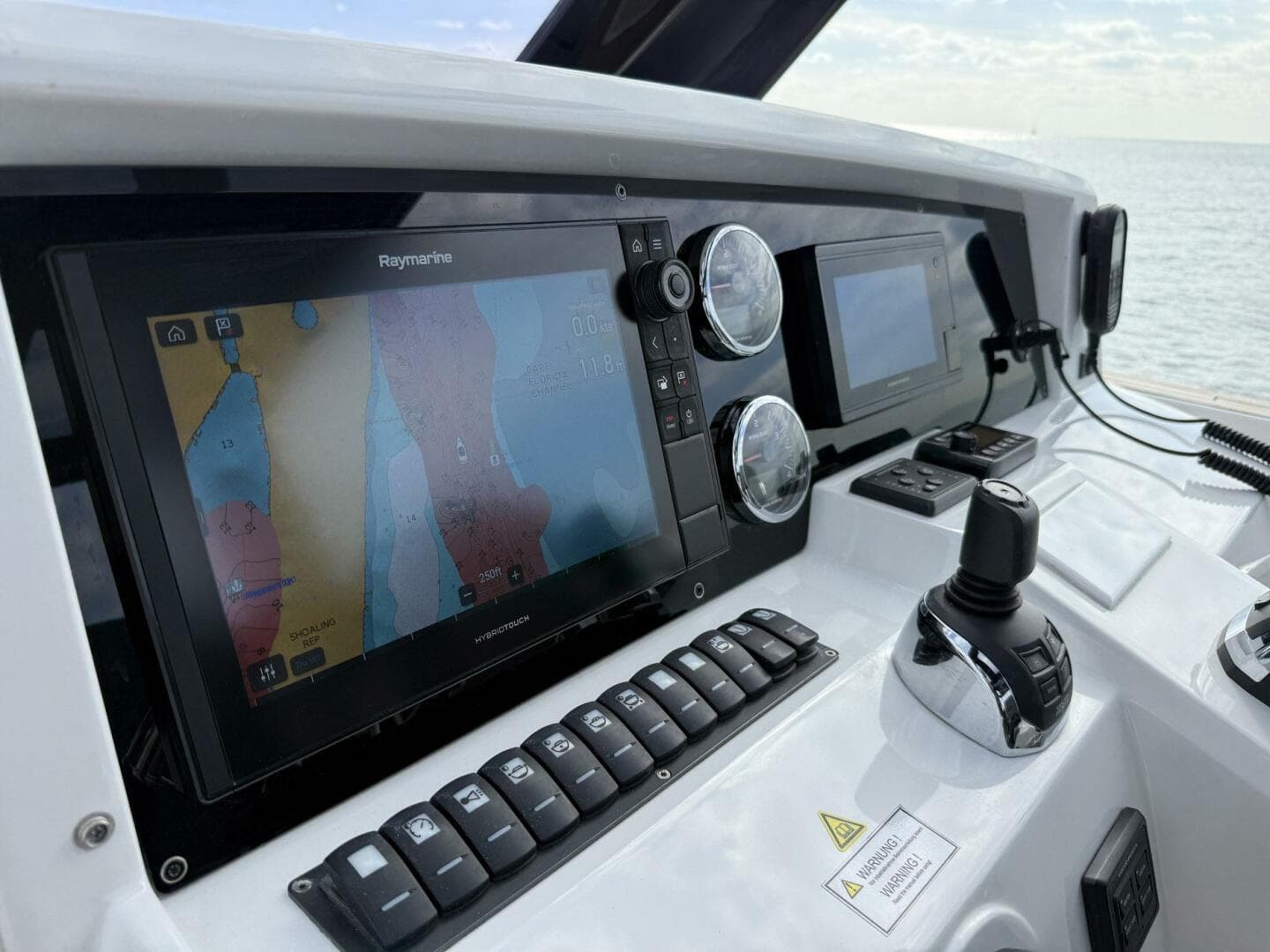 2019 Fjord 40 Open — photo 38