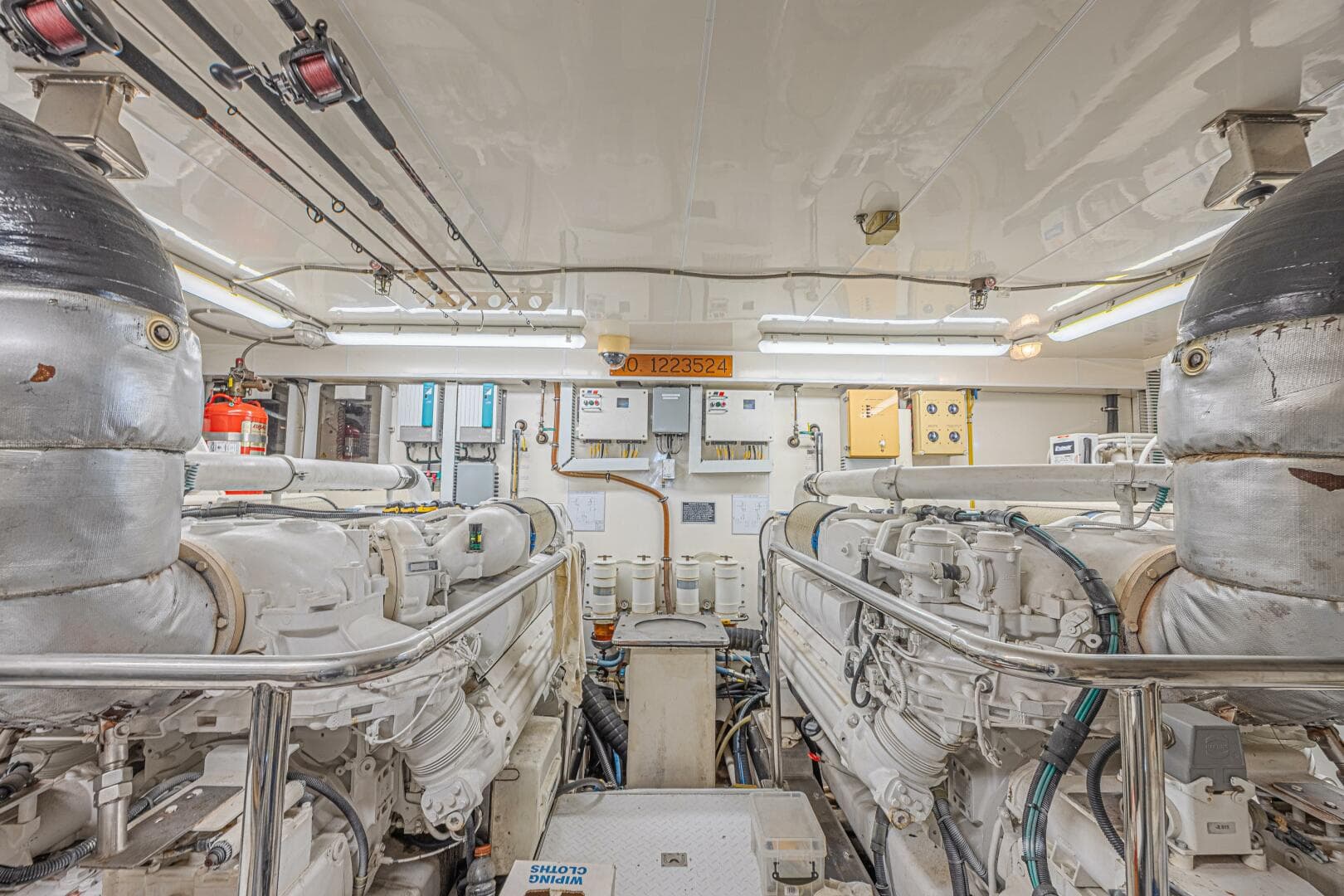 2010 Ocean Alexander 74 — photo 56